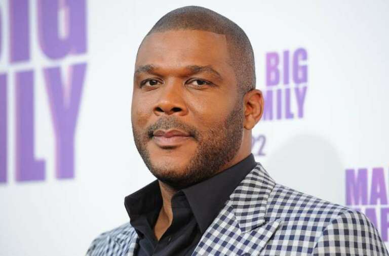 Tyler Perry Says He's Ignored in Hollywood(02)
